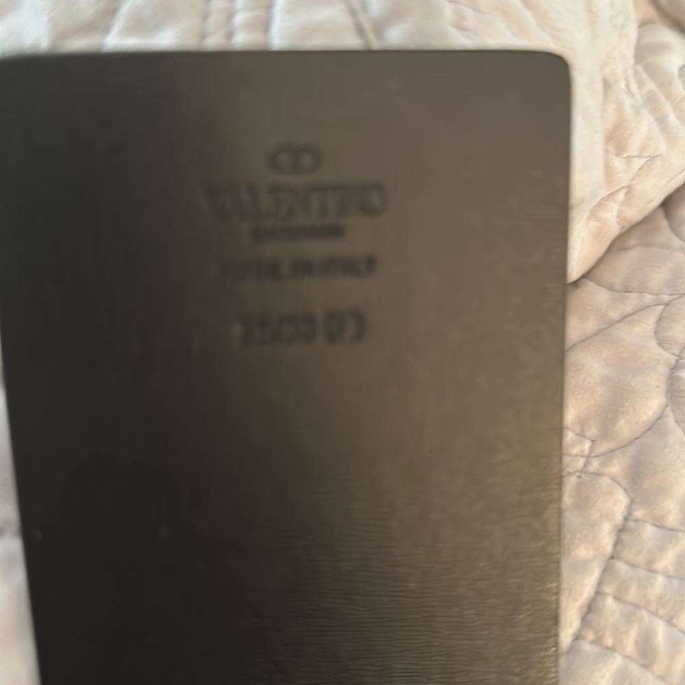 Valentino Reversible Logo Slide Buckle leather Belt - Picture 10 of 12
